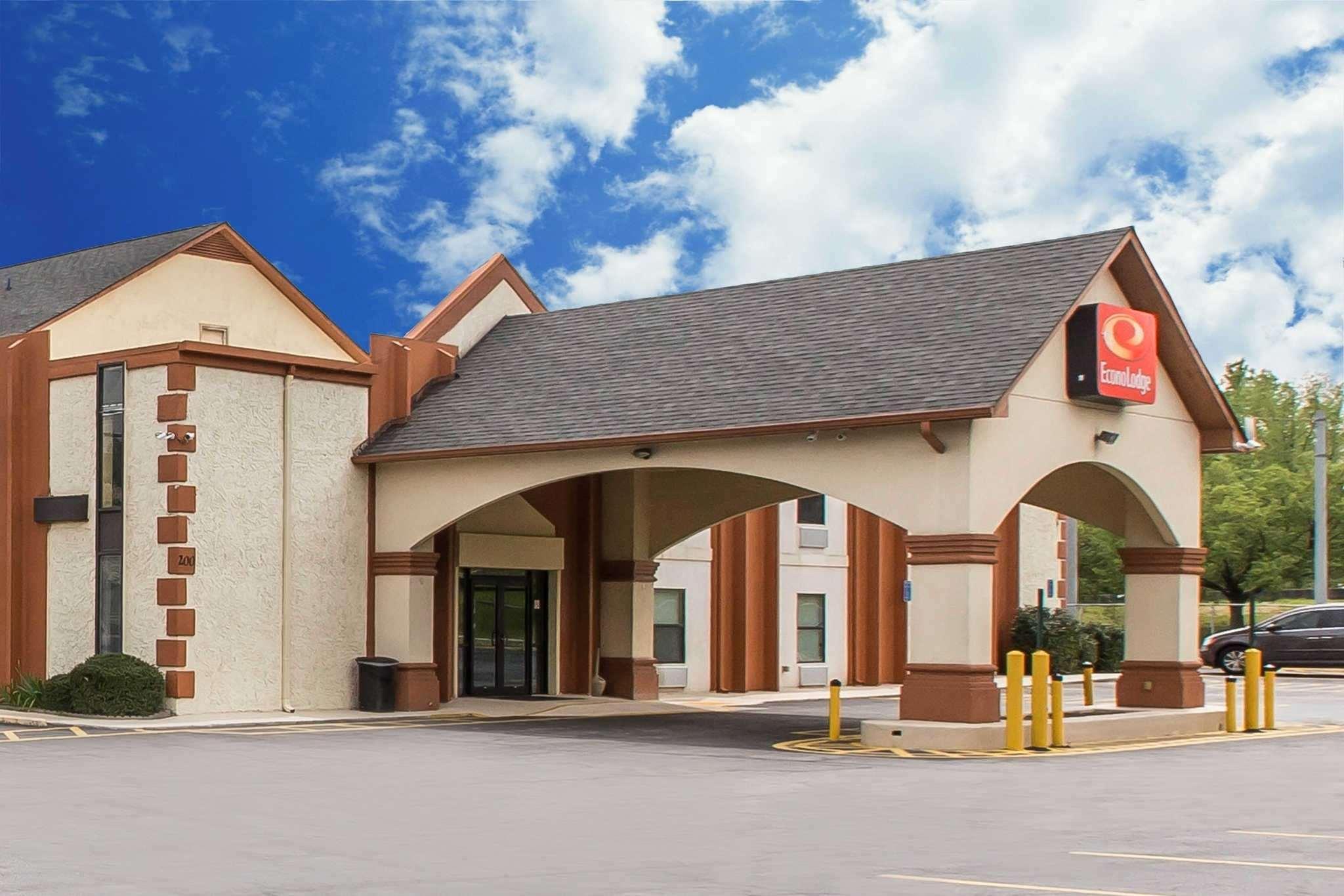 Econo Lodge At Six Flags Austell Eksteriør billede