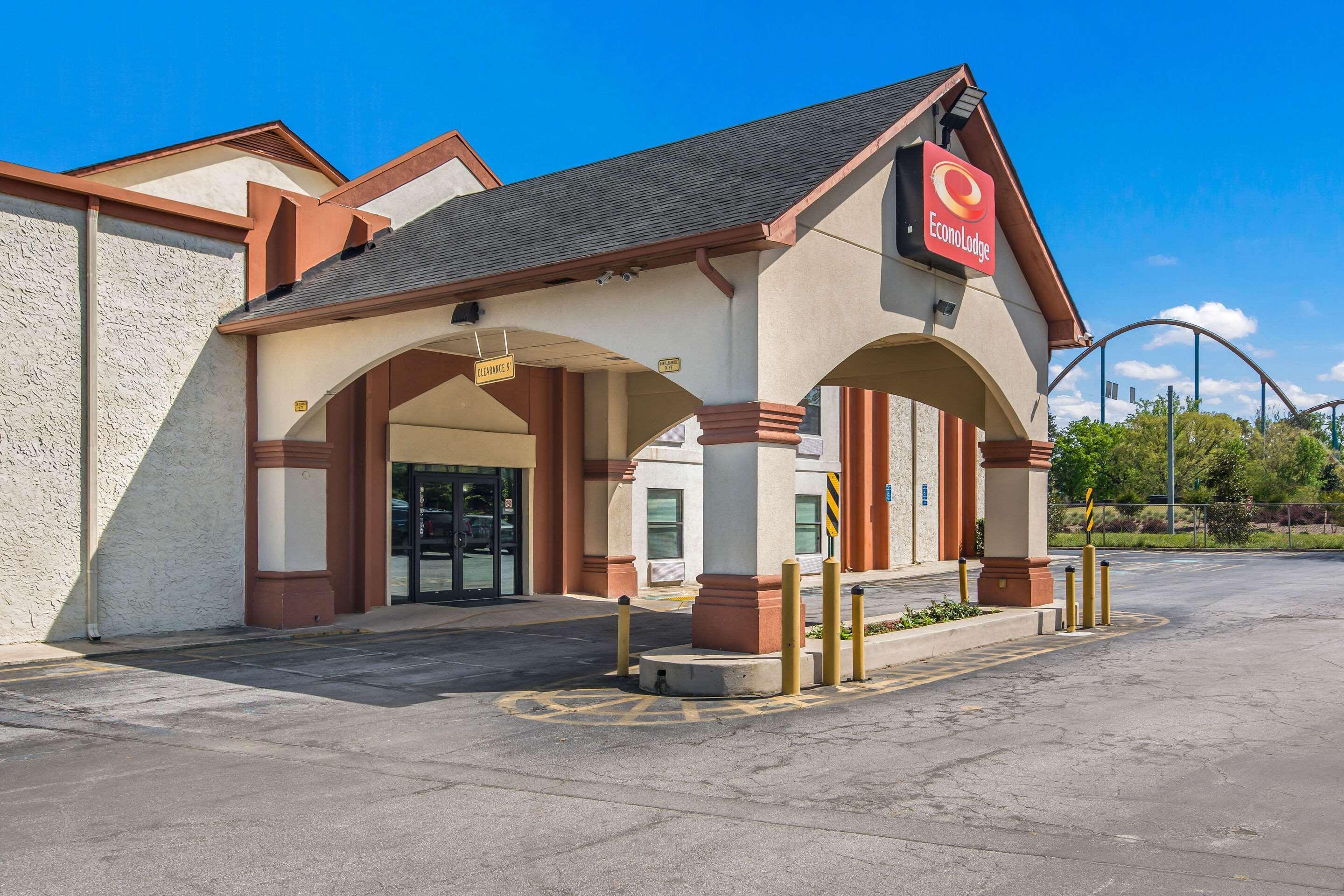 Econo Lodge At Six Flags Austell Eksteriør billede